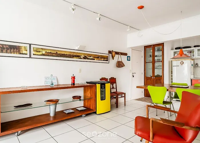 Apt Pe Na Areia Centro De Bc Prox Atracoes Aco803