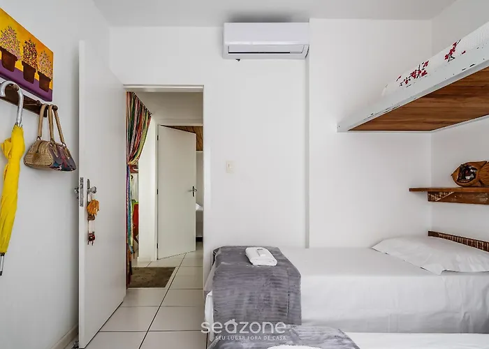 Apt Pe Na Areia Centro De Bc Prox Atracoes Aco803